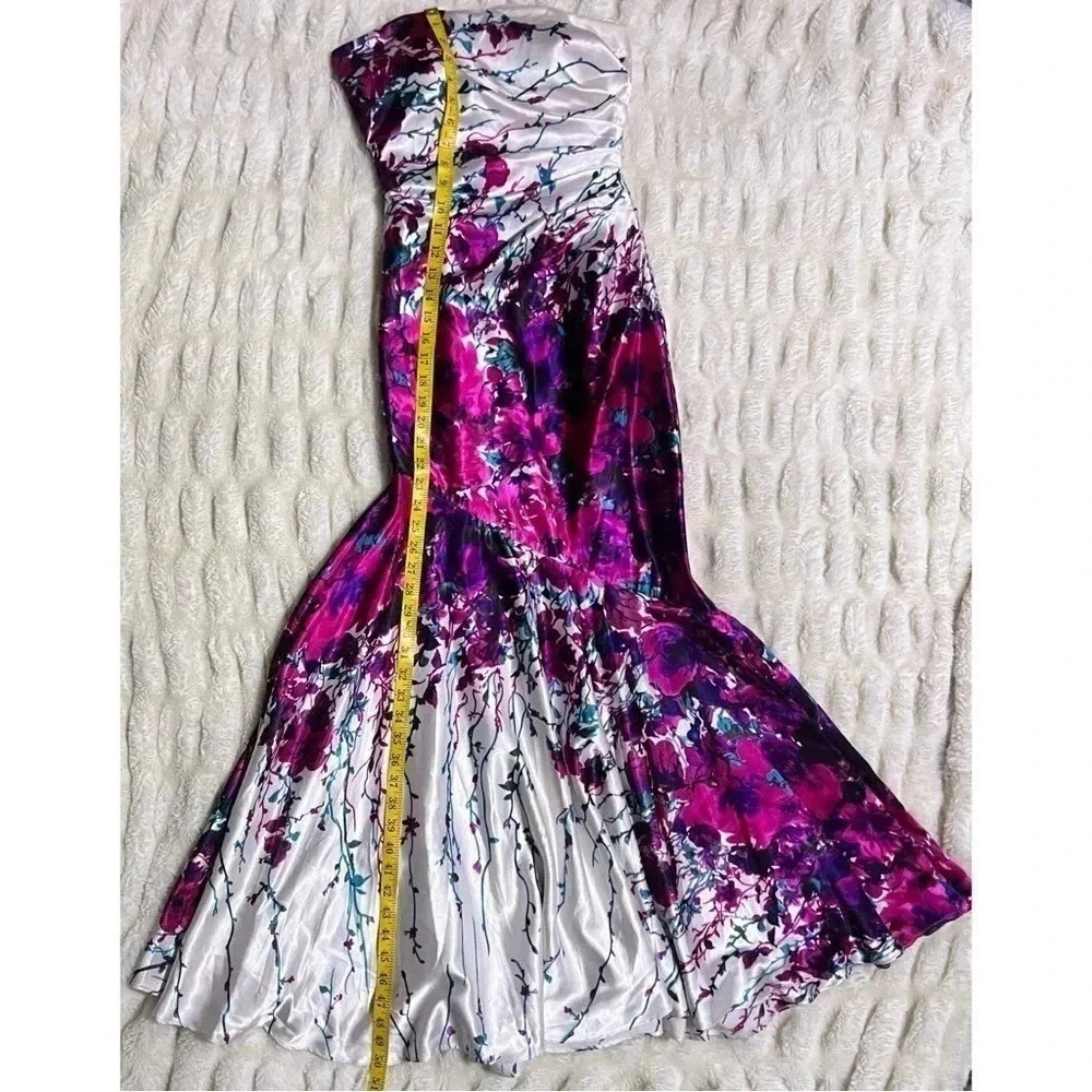 LA FEMME Women’s Gorgeous Floral Gown - Picture 11 of 12